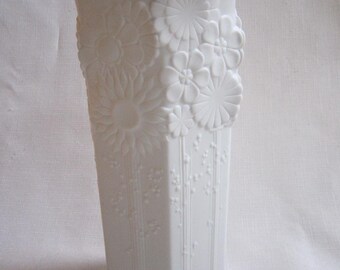1960s Mid-Century Matte White Porcelain Botanical Vase by Artist Michaela Frey for Ak Kaiser