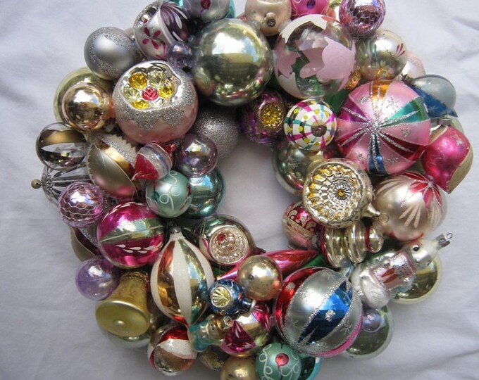 Vintage Glass Ornament Wreath Etsy