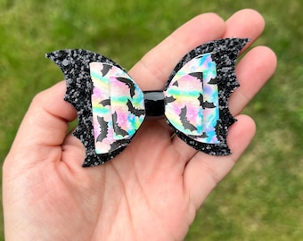 bat hair bow, bat bow, Halloween hair bows, Halloween bow, spooky hair clips, glitter bow, Halloween hair accessories, bat hair clip