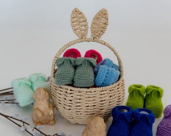 Hand Knitted Baby Booties – Newborn Booties – Soft Baby Shoes – Handmade Baby Gift – Cozy Acrylic Baby Slippers