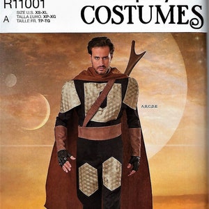 Pu&ograve; includere: Un cartamodello per un costume di fantasia o cosplay. Il cartamodello include istruzioni per realizzare un mantello marrone con cappuccio, una tunica nera e marrone e pantaloni marroni con un motivo geometrico. Il cartamodello &egrave; disponibile nelle taglie XS-XL.