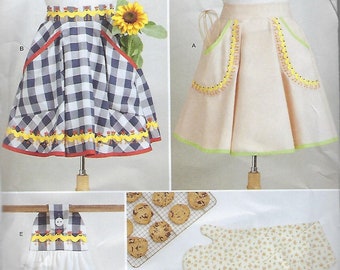 Simplicity Sewing Pattern #9873 Apron and Kitchen Accessories~Apron Sz Misses 8-18~Uncut F Folds