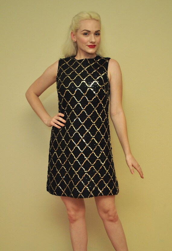 Black and Gold Vintage Sequin Shift Dress in Harlequin Diamond Print Short  Mini Mid Thigh 60s Mod Style Dress Size Small 4 - Etsy New Zealand