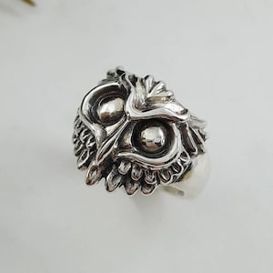 Owl Ring in Sterling Silver, Silver Owl Ring,  Athena Owl Ring, Goddess Ring, Woodland jewelry, Animal ring