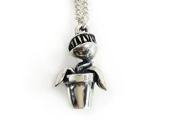 Venus Fly Trap Necklace in Sterling Silver, Silver Venus Fly Trap Pendant, botanical jewelry, creepy cute necklace, silver plant jewelry