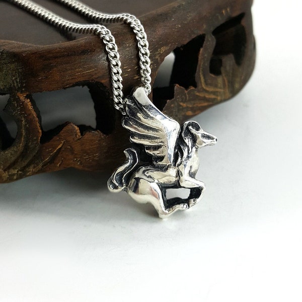 Pegasus Necklace in Sterling Silver, handmade Pegasus Pendant, Flying Horse Necklace, Horse with wings, angel necklace, fantasy jewelry