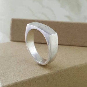 Flat Bar Ring in Sterling Silver, silver wide bar ring, handmade silver ring, thick band ring, unique silver ring, modern silver square ring