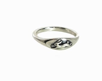 Bunny Ring in Sterling Silver, Silver Bunny Ring, dainty silver rings, rabbit ring, bunny jewelry, woodland animal jewelry, gift for her