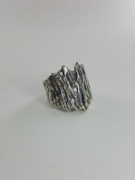 Tree Bark Ring in Sterling Silver,  Heavy Textured Silver Ring, Wide Silver Statement Ring, Nature Inspired Ring, Chunky Texture bark ring