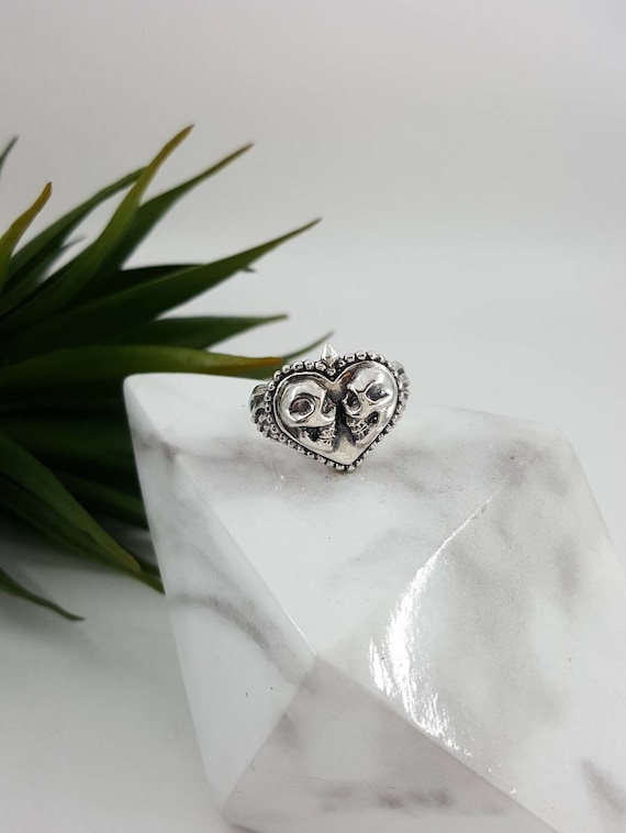 Eternal Love Skull Ring in Sterling Silver Silver Skull Heart
