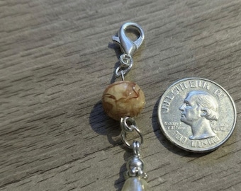 Colgante para cremallera con cuentas hecho a mano / Accesorio floral para bolso, llavero