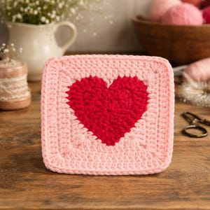 Crochet Heart Granny Square Pattern | Textured Motif PDF (Digital Download)