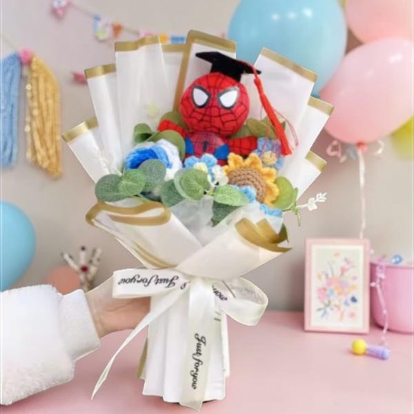 Superhero Graduation Plush Bouquet, 35cm, Floral Arrangement Gift