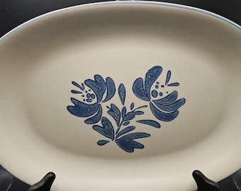Vintage Pfaltzgraff Yorktown Oval Platter Blue Floral Stoneware 14 Inch Farmhouse Serving Dish USA