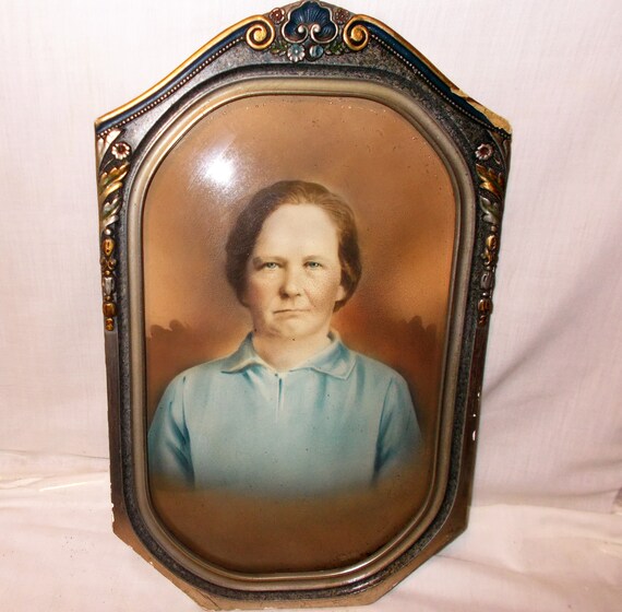 Antique Bubble Dome Glass Frame Has Convex And An Old