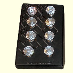 Set of 8 Crystal Pull Knobs – Elegant Faceted Glass Drawer & Cabinet Handles – Vintage Chic Décor