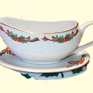 Christmas Gravy Boat - Poinsettia Ribbon and Bow -- Vintage Tienshan Fine China