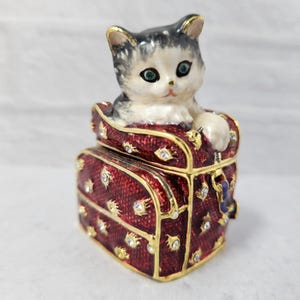 Vintage Arosa? Cat Kitten in Luggage Trinket Box Enameled With