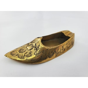 Tiny Brass Slipper Individual Ashtray Vintage Shoe India Etched Mid-Century