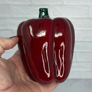 Vintage Realistic Lifesize Red Bell Pepper Decor Fake Fruit Faux Vegetable Centerpiece Staging