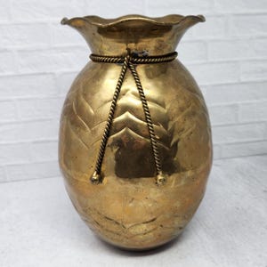 Large 10" Hammered Brass Vase Vases Braided Rope Detail, decorative brass vase, antique brass, vintage brassware, vintage brass, brass decor