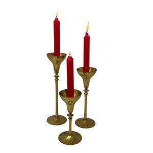 Mid 20th Century Brass Swirl Design Candlestick Candle Holders Set of 3 Graduated Fluted, Vintage Brass Candlesticks, Lacquered Brass