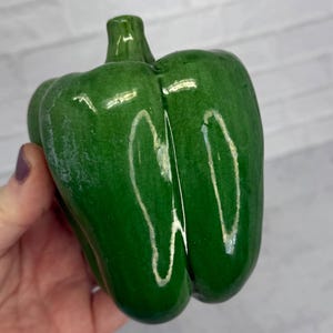 Vintage Realistic Lifesize Green Bell Pepper Decor Fake Fruit Faux Vegetable Centerpiece Staging