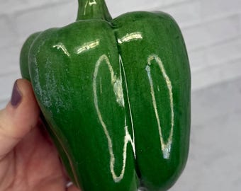 Decorazione vintage realistica a grandezza naturale con peperoni verdi, finta frutta, finto centrotavola di verdure