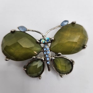 Vintage Moss Green Cabochon Butterfly Brooch Pin, unsigned, vintage jewelry, costume jewelry, vintage brooch, estate jewelry, brooch