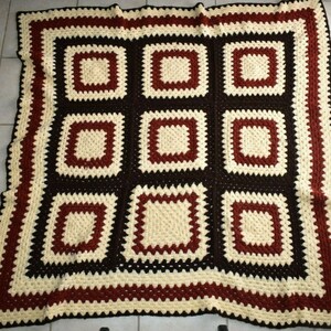 Vintage Granny Square Crochet Afghan Blanket 33x33 Throw Ivory Rust Brown, Vintage Baby Blanket, Baby Afghan