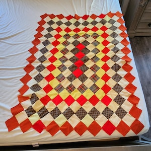 Vintage Unfinished Charm QUILT Top Child&#39;s Size? 42&quot; x 56&quot; Machine Stitched 1950s 1960s Quilted Colorful, Vintage Quilt, Farmhouse