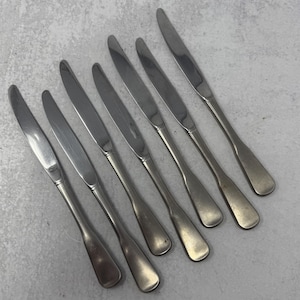 7 Colonial Artistry Oneida Silver Stainless Flatware Dinner Knives KNIFE 9&quot;, Knives, Stainless Steel, Silverware, Replacement Silverware