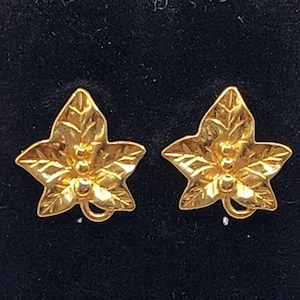 Estate Jewelry Vintage AVON Elegant Gold Tone Leaf Pierced Earrings, Stud Earrings, Vintage Earrings, Large Earrings, 1980s Earrings