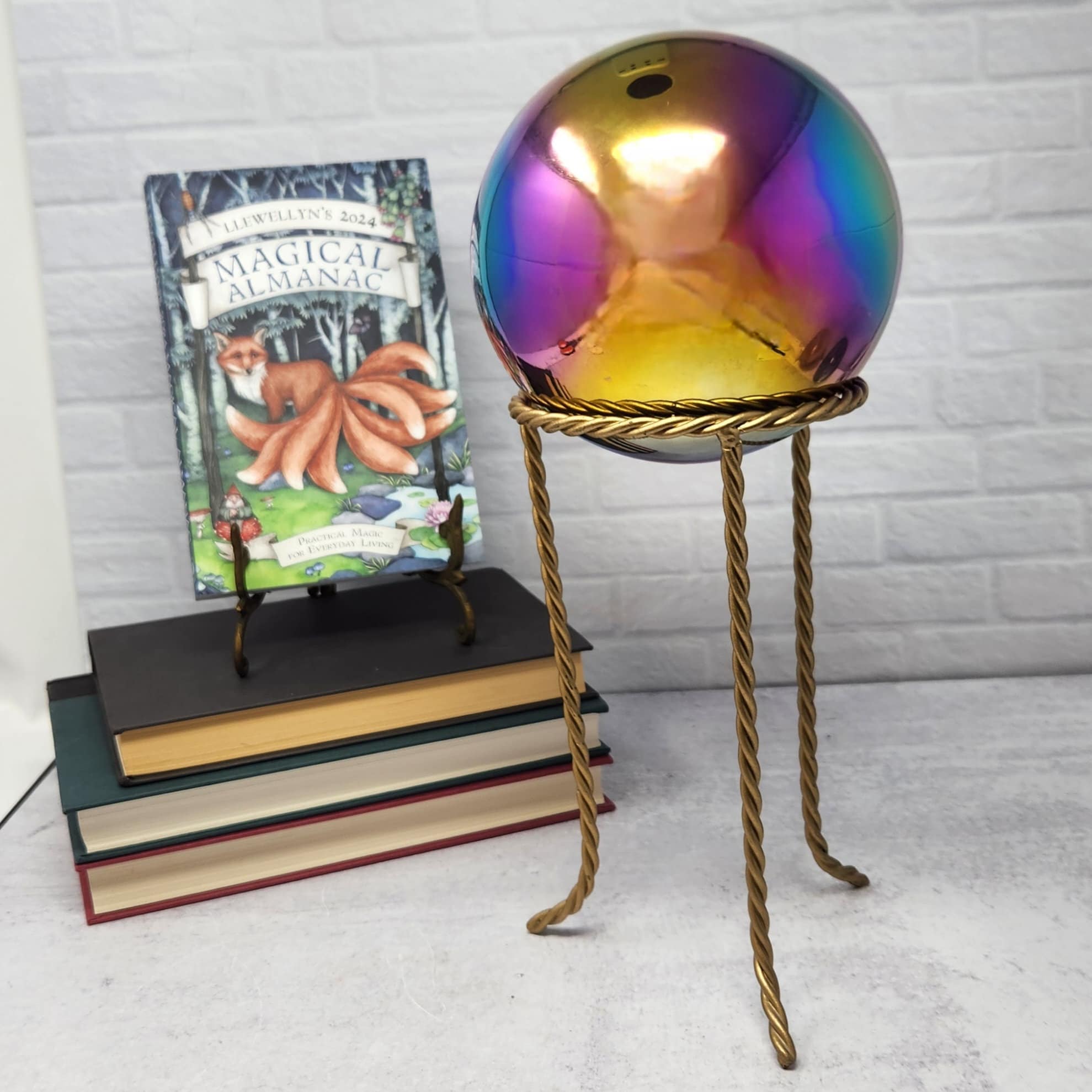 Vintage oro latón metal espiral giro esfera cristal bola soporte orbe  soporte pantalla de cristal, soporte de esfera, pantalla de esfera,  decoración del altar - Etsy México, image size:1979x1979