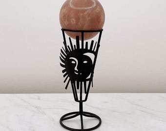Soporte de bola de cristal vintage de hierro forjado negro con forma de sol y luna celestial, soporte para esferas, soporte de exhibición, decoración de altar