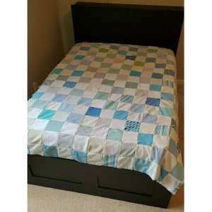 Vintage Simple Square QUILT 82&quot;x85&quot; Hand Stitched Hand Quilted Colorful Handmade Blue White, Vintage Quilt, Quilt, Patchwork Quilt, Handmade