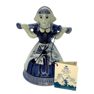 Vintage Delft Blue Holland Girl Figurine, Bosman Hand Painted Ceramic Dutch Figurine, Windmill Scene Pottery, 5&quot; Knick Knack Chatzky