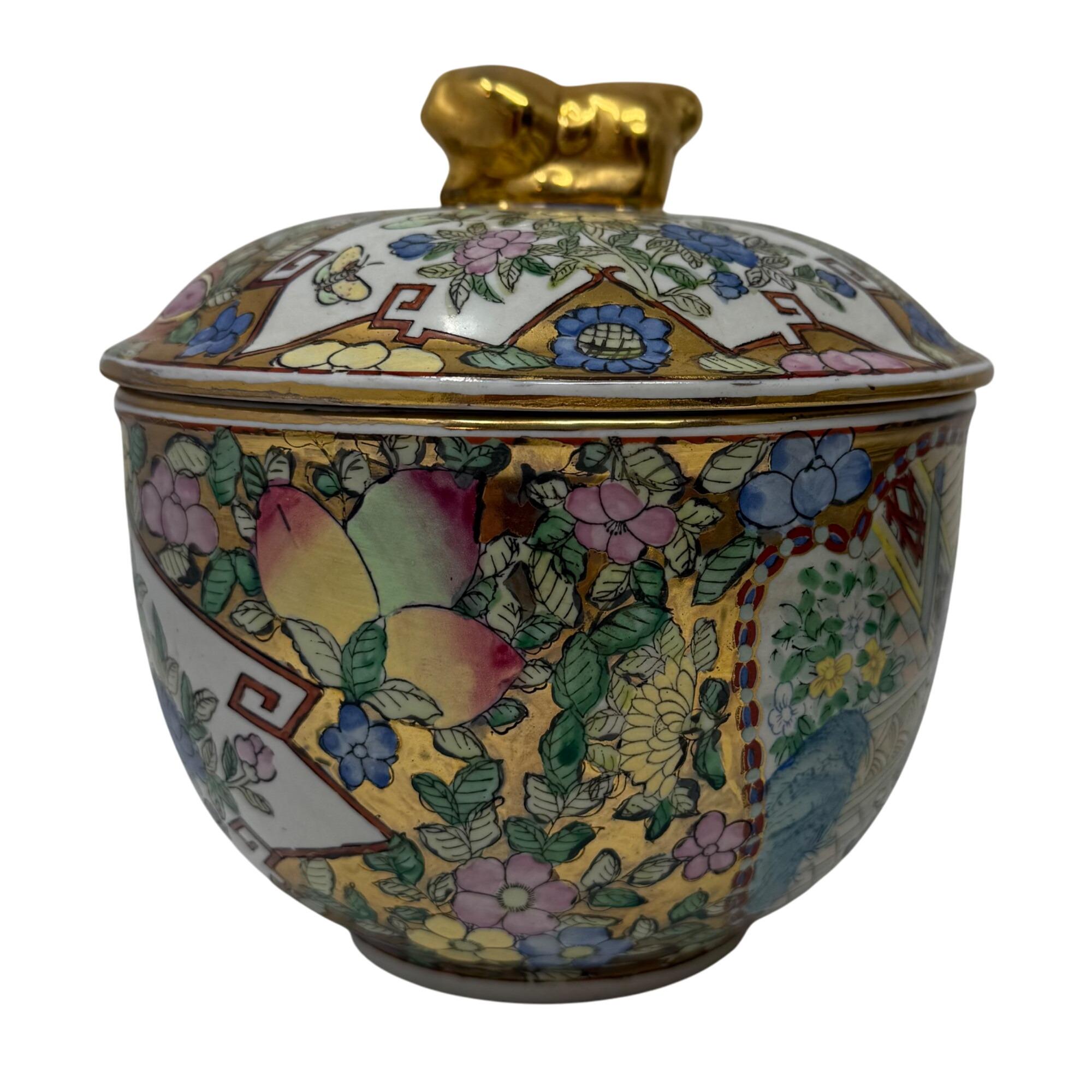 陶器の壺 20世紀半ばの中国の芸者と戦士のフィギュア付き壺（マルチカラー、6.5