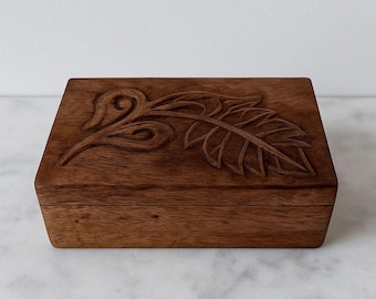 アンティークハンドメイド木製箱 手作り木箱 | ヴィンテージ彫刻木箱 | 装飾収納ボックス - Etsy 日本