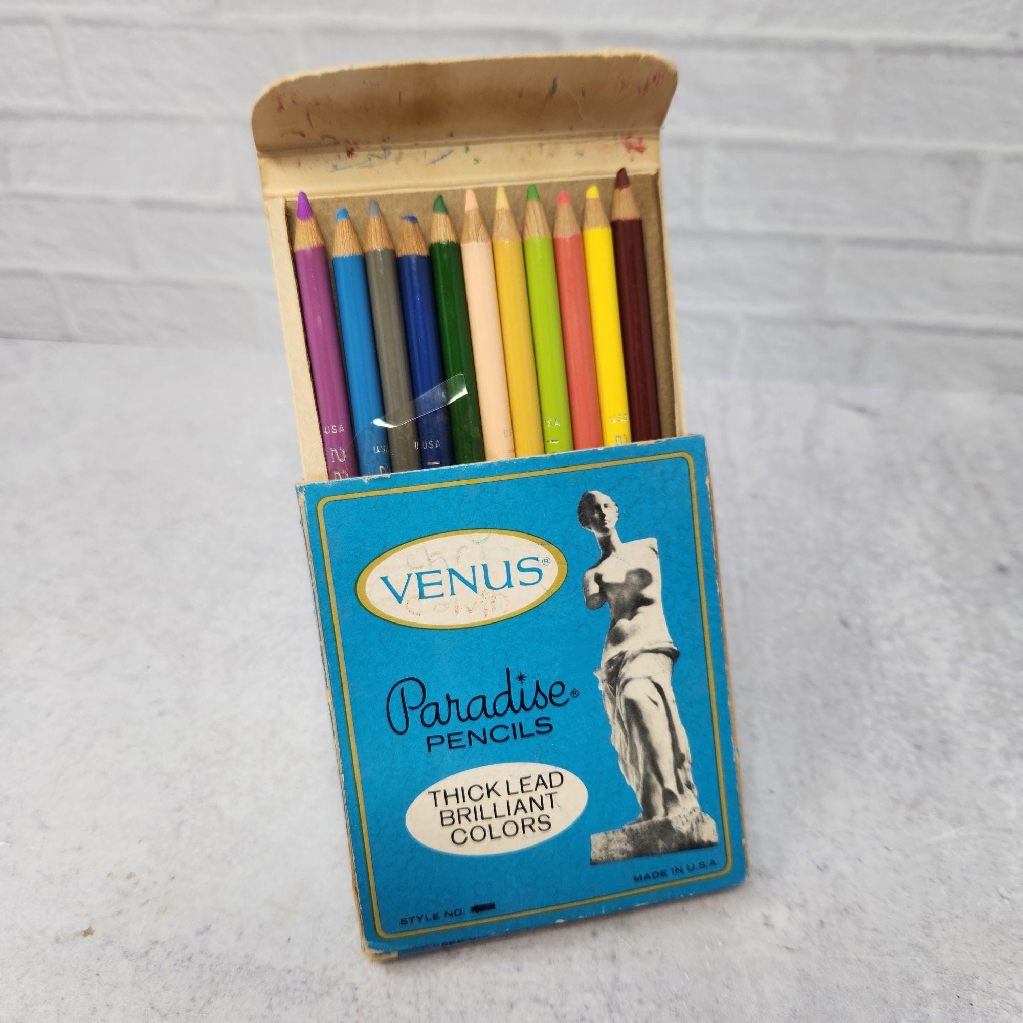 Vintage Venus Paradise Colored Pencils 11-pack Thick Lead
