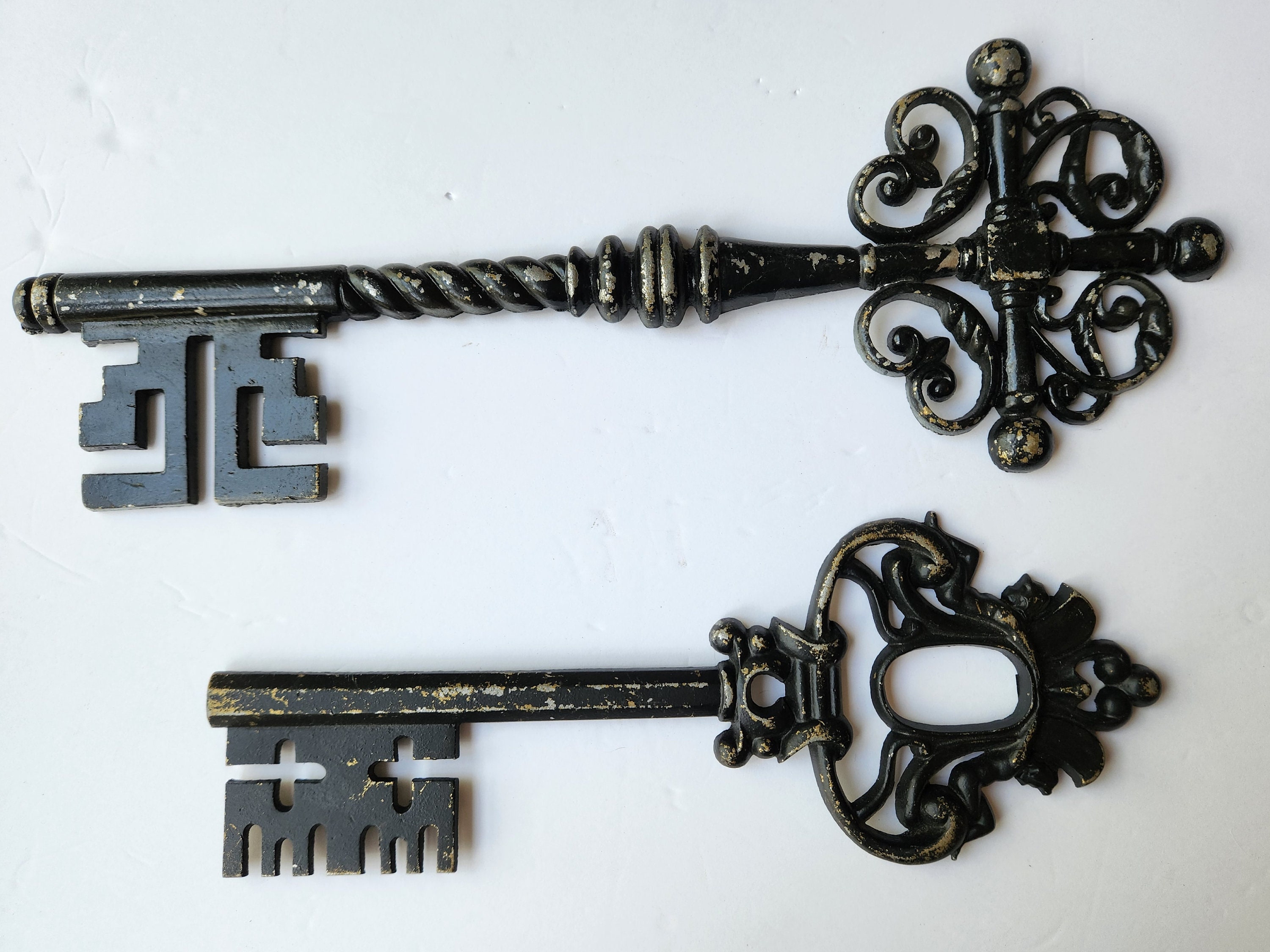 Vintage Sexton Large Black Painted Skeleton Key Decorative Wall