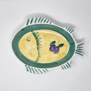 Vintage Italian Pottery Plate - Caleca Fabio Fish Design Hand Painted Decorative Plate, Bowl, Platter, Nautical, Beach, Ocean, Green, Yellow