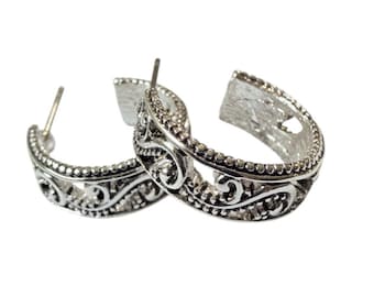 Vintage Y2K Silver Tone Textured Filagree Hoop Earrings 3/4" D Nickel Free Hypoallergenic New Old Stock Ear Sense