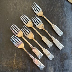 6 Tenedores de ensalada vintage MNF4S The Main Course Japan Silverplate, cubiertos vintage, vajilla vintage, cuchillo vintage, martillado