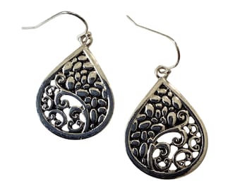 Vintage Y2K Vintage Bali Silver Tone Teardrop Filigree Dangle Earrings 1-3/8" Nickel Free Hypoallergenic New Old Stock Ear Sense
