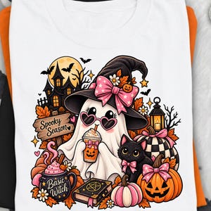 Podstawowy duch czarownicy Png, dyniowe latte z przyprawami korzennymi na Halloween w sublimacji Png, różowa kokardka z motywem ducha kota, upiorny sezon w wersji cyfrowej do pobrania