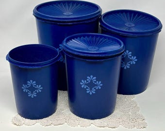 Vintage diepblauwe tupperware jerrycanset met deksels Servalier-opbergdozen
