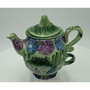 Silvestri Stackable Whimsical Frog & Flowers Ceramic Tea For One Teapot  Cup