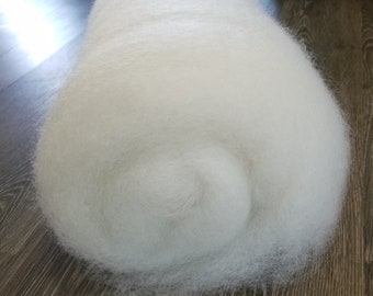 Border Leicester Batt, 4.6 oz. natural spinning fiber, carded batt, hand processed, felting fiber