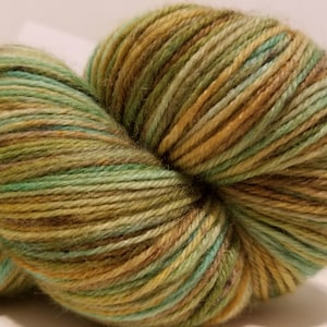 Hand Dyed Cashmere, Merino, Nylon fingering weight yarn, 435yds, 100g Sock yarn